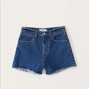 NWOT A&F 90’s high rise cutoff shorts